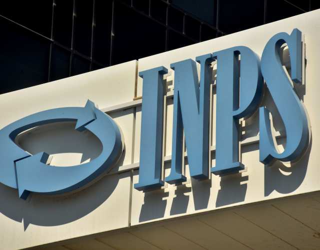 Come pignorare le prestazioni INPS non previdenziali